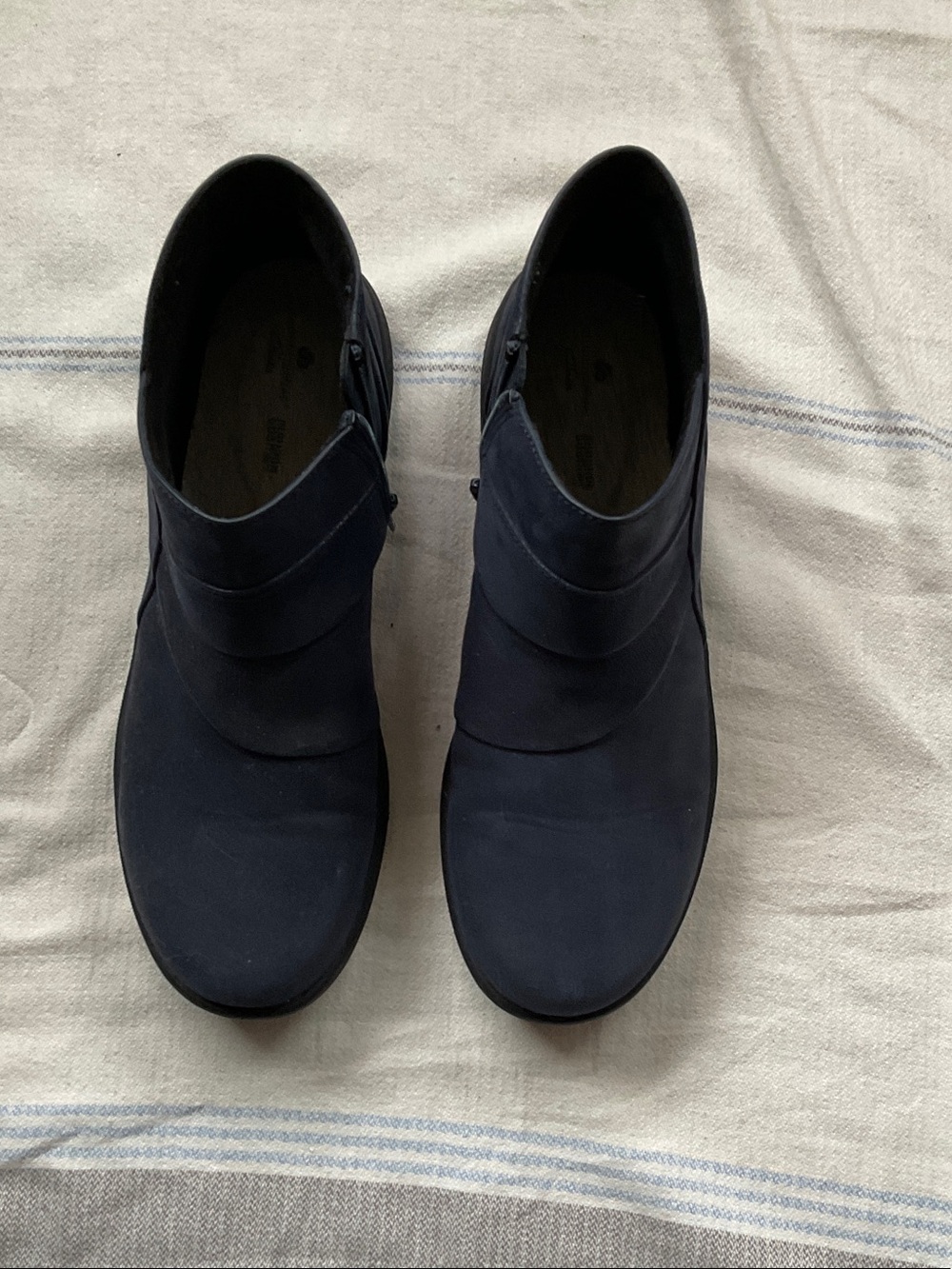 Cloudsteppers by Clarks Sillian Ankle Boots